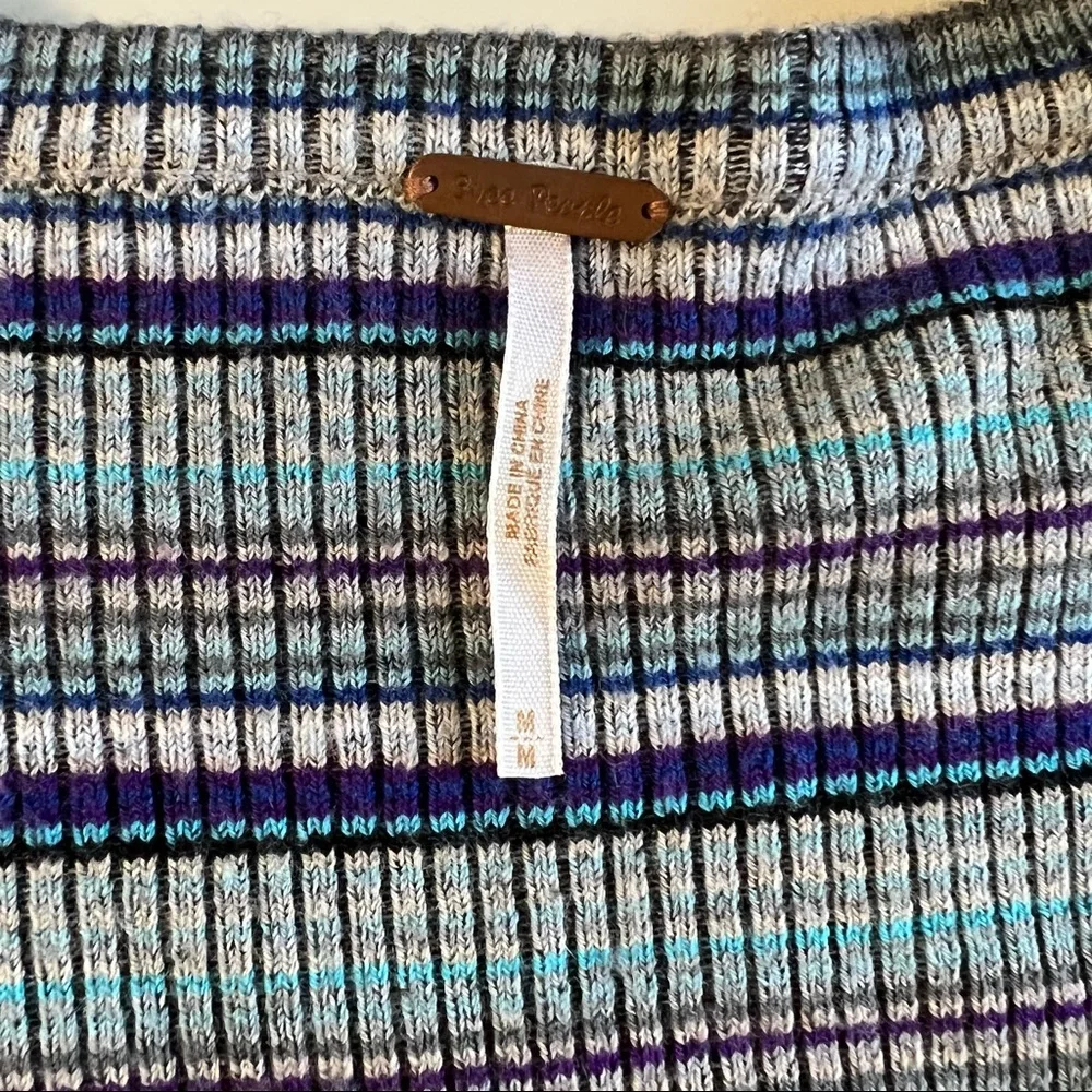 Free People knit sweater top - Picture 13 of 14